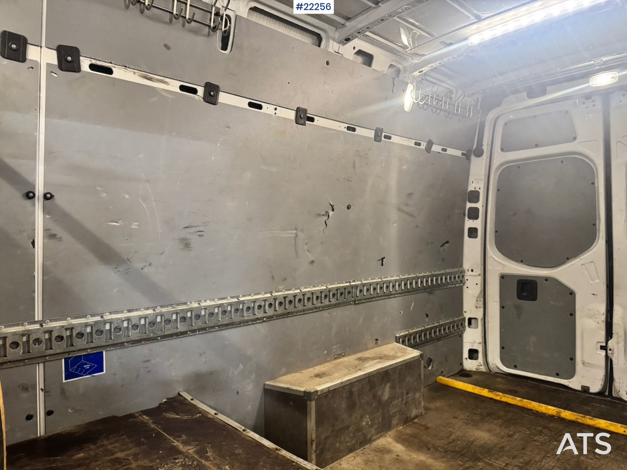 Panel van Mercedes SPRINTER: picture 26