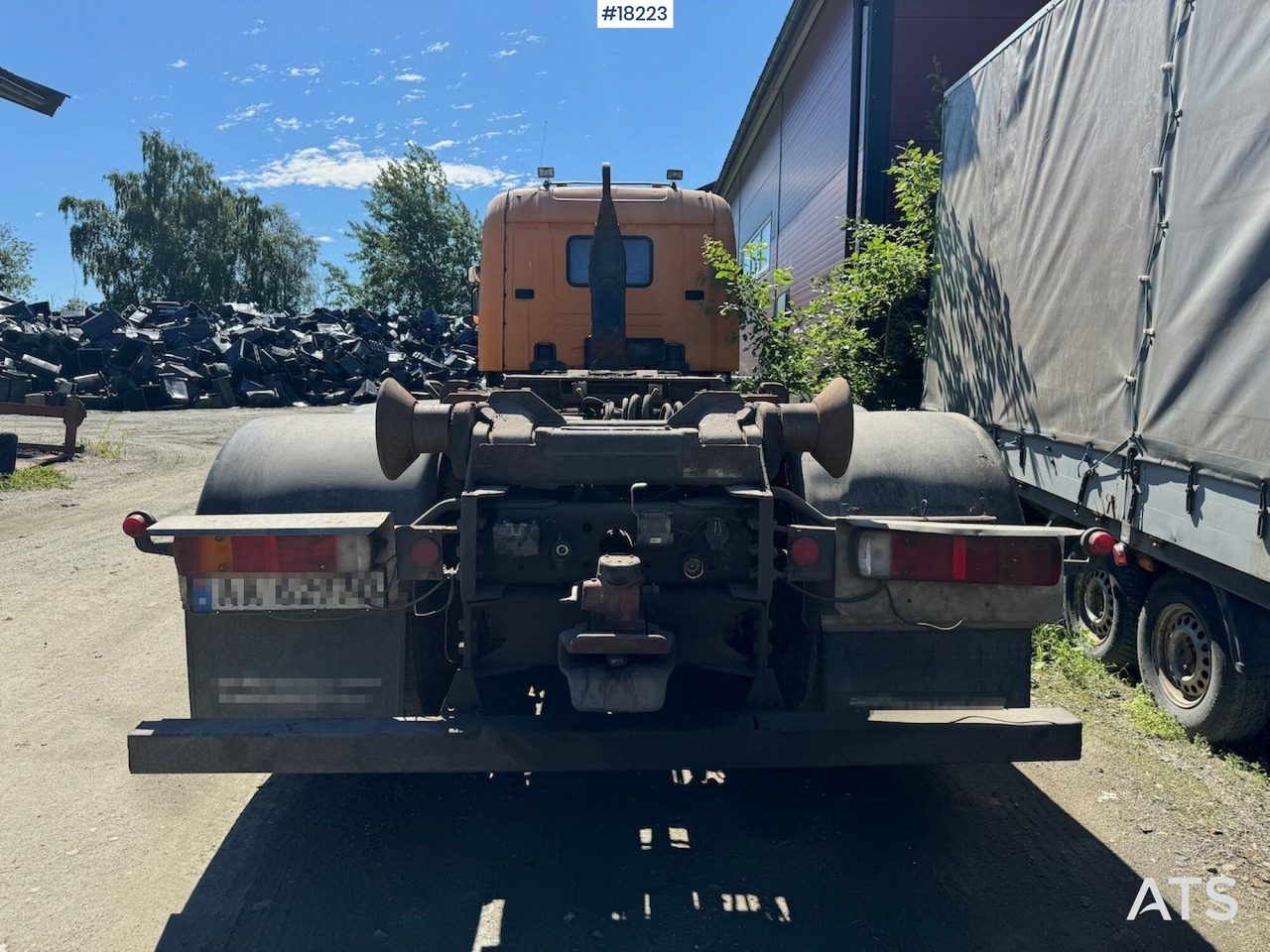 Scania 124G - Hook lift truck: picture 4 Scania 124G - Hook lift truck: picture 4