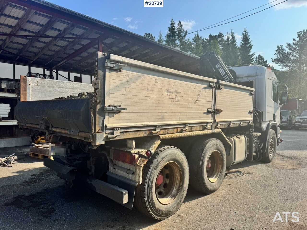 Scania P124 - Dropside/ Flatbed truck, Crane truck: picture 3 Scania P124 - Dropside/ Flatbed truck, Crane truck: picture 3