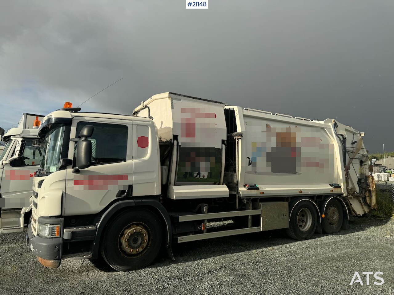 Scania P410 - Garbage truck: picture 2 Scania P410 - Garbage truck: picture 2