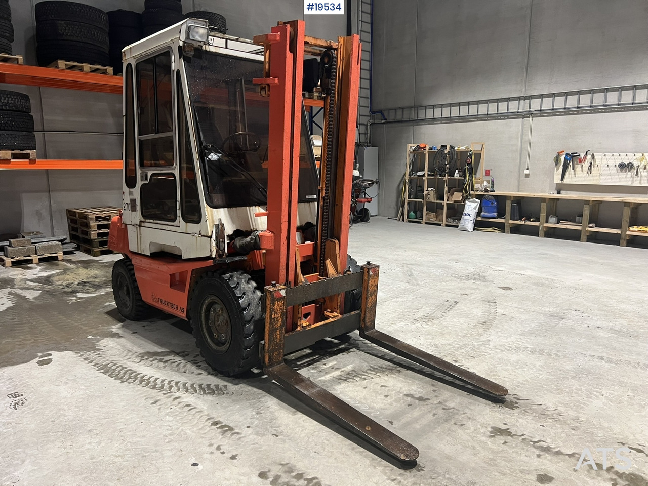 Toyota 02-3FD33 gaffel truck SE VIDEO - Forklift: picture 1 Toyota 02-3FD33 gaffel truck SE VIDEO - Forklift: picture 1