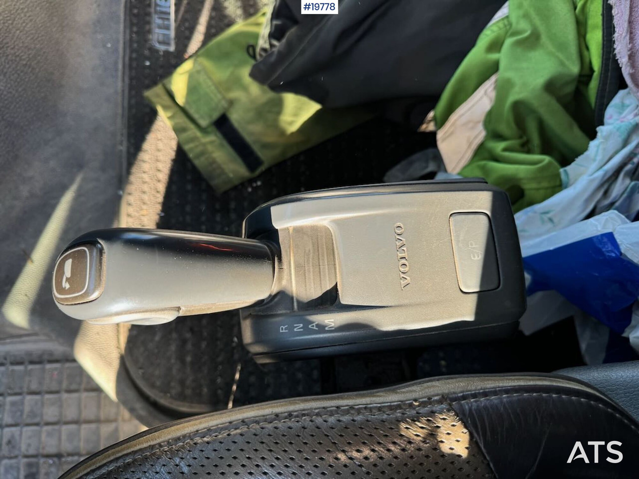 Tractor unit Volvo FH16 750 6x4 Tungtrekker SE VIDEO: picture 30 Tractor unit Volvo FH16 750 6x4 Tungtrekker SE VIDEO: picture 30