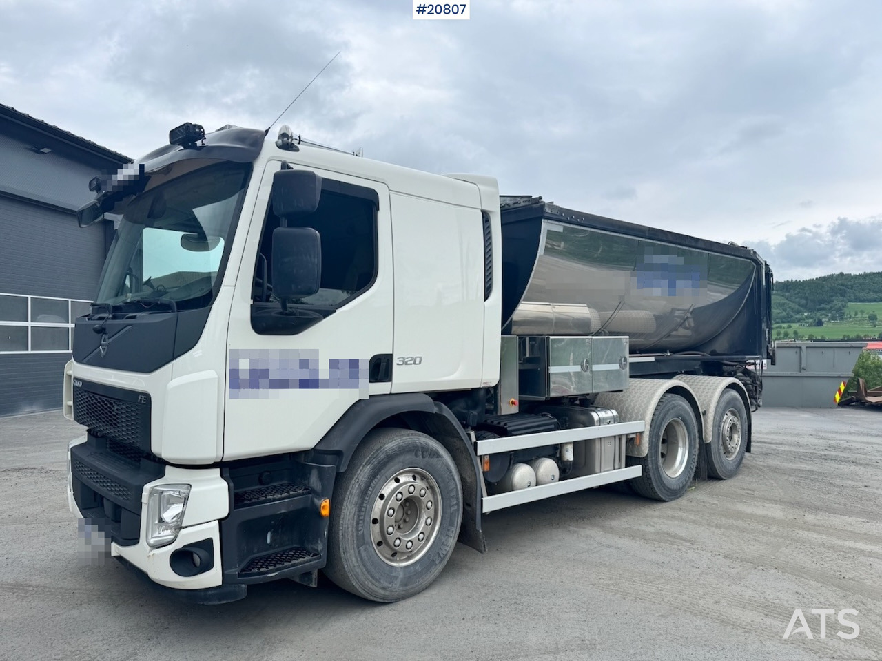 Volvo FE320 - Truck, Asphalt machine: picture 3 Volvo FE320 - Truck, Asphalt machine: picture 3