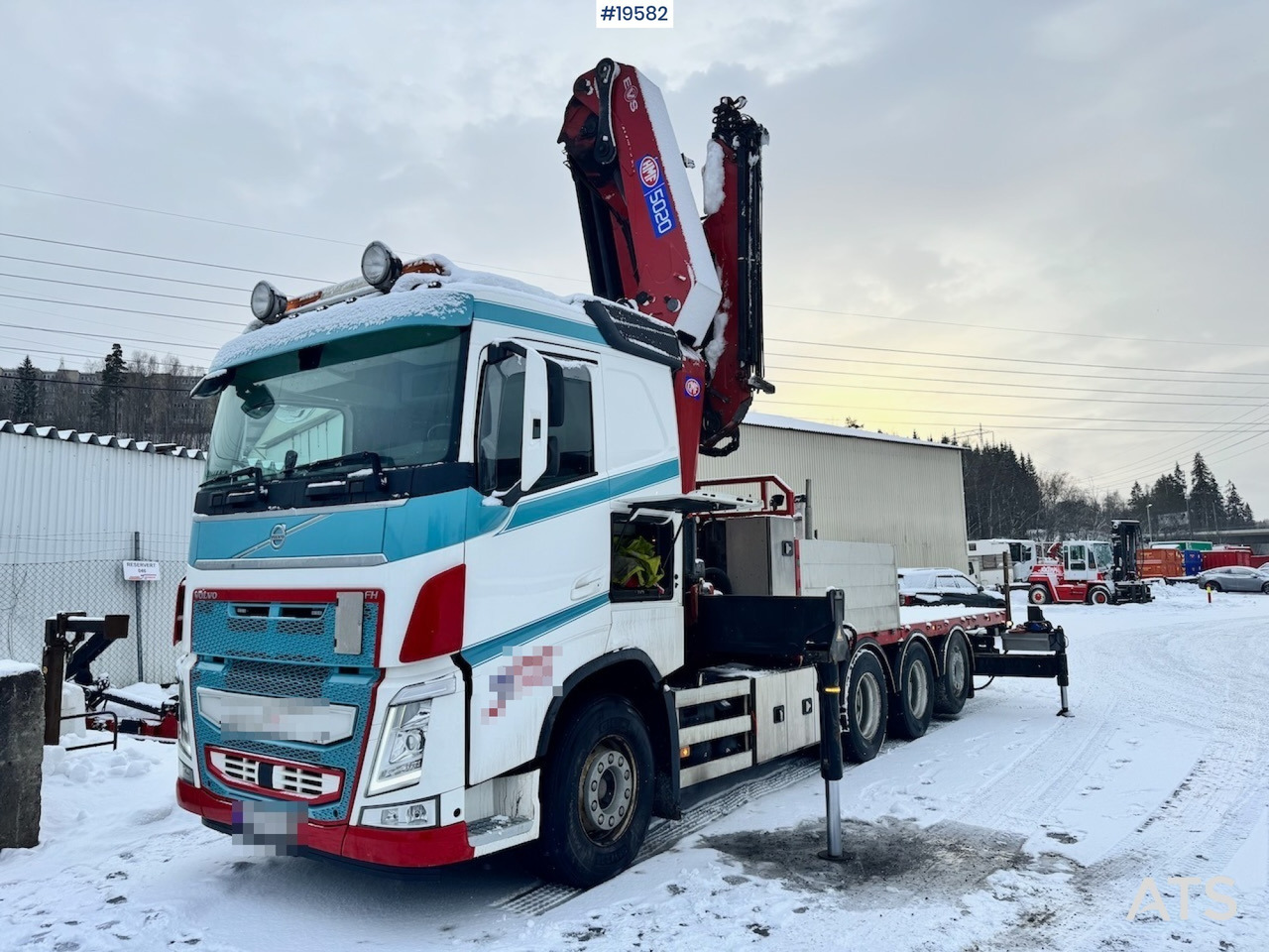 Volvo 2019 Volvo FH540 8x4 Tridem Kranbil m/ 50 t/m HMF kran m/ Jibb. Lite km og krantimer! - Crane truck: picture 1 Volvo 2019 Volvo FH540 8x4 Tridem Kranbil m/ 50 t/m HMF kran m/ Jibb. Lite km og krantimer! - Crane truck: picture 1