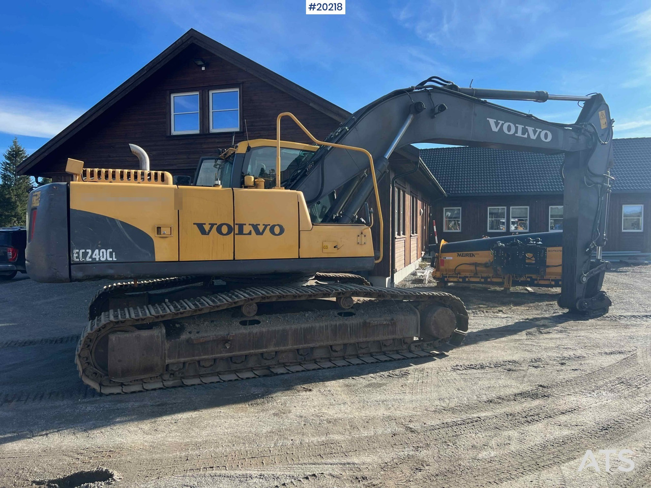 Volvo EC240CL - Excavator: picture 5 Volvo EC240CL - Excavator: picture 5