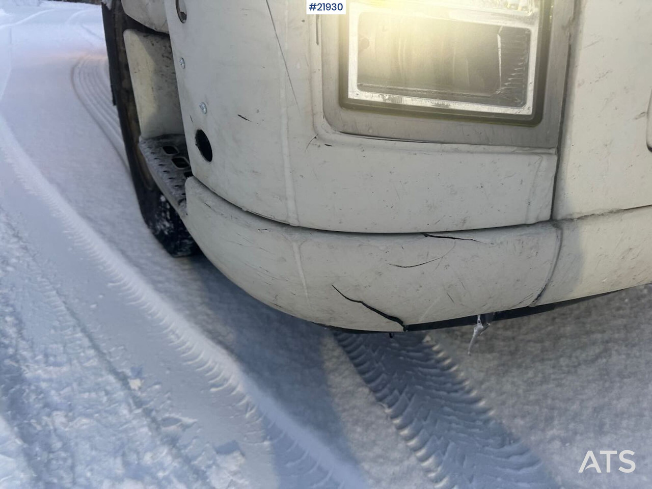 Hook lift truck Volvo FH12 brøyterigget krokbil m/ danskerumpe og flak. SE VIDEO: picture 11 Hook lift truck Volvo FH12 brøyterigget krokbil m/ danskerumpe og flak. SE VIDEO: picture 11