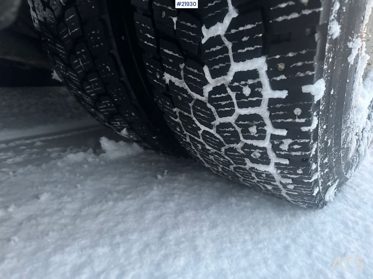 Hook lift truck Volvo FH12 brøyterigget krokbil m/ danskerumpe og flak. SE VIDEO: picture 14 Hook lift truck Volvo FH12 brøyterigget krokbil m/ danskerumpe og flak. SE VIDEO: picture 14