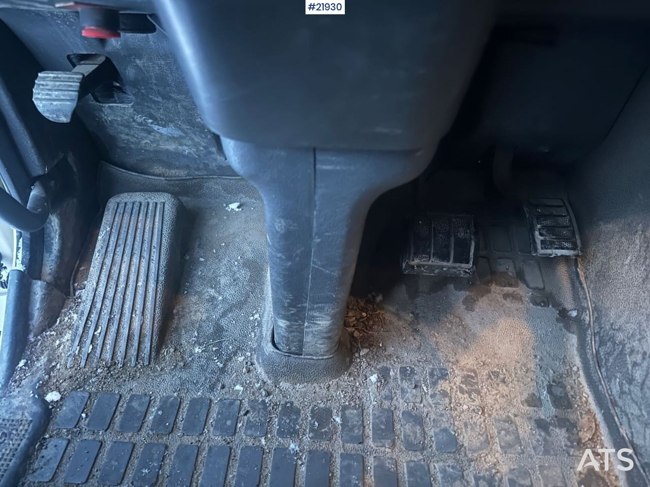 Hook lift truck Volvo FH12 brøyterigget krokbil m/ danskerumpe og flak. SE VIDEO: picture 44 Hook lift truck Volvo FH12 brøyterigget krokbil m/ danskerumpe og flak. SE VIDEO: picture 44