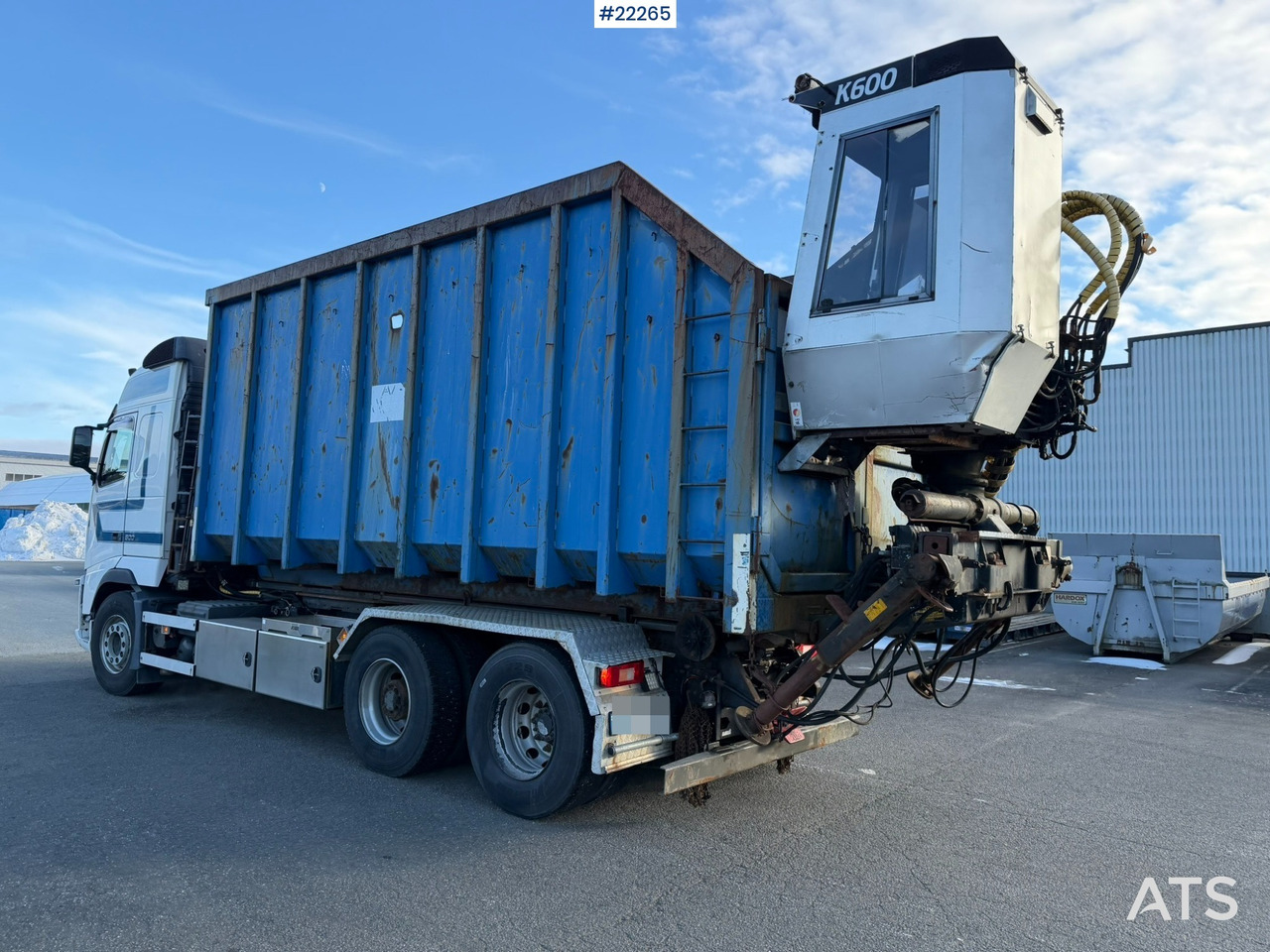 Volvo FH500 6x2 krokbil m/ 24t joab krok, 35m3 container og en 1998 loglift 951s tømmerkran - Hook lift truck: picture 3 Volvo FH500 6x2 krokbil m/ 24t joab krok, 35m3 container og en 1998 loglift 951s tømmerkran - Hook lift truck: picture 3