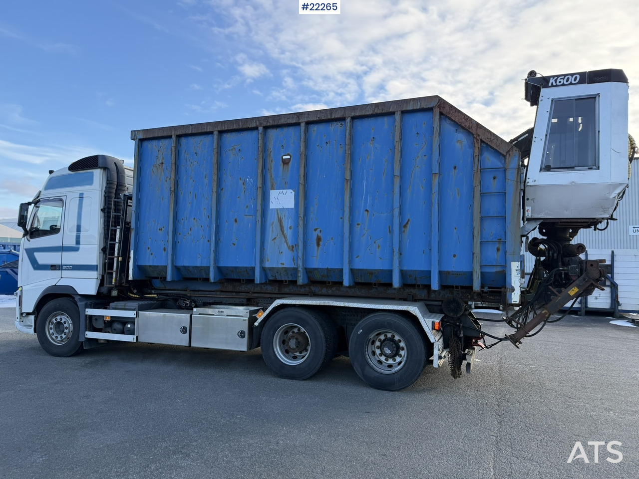 Volvo FH500 6x2 krokbil m/ 24t joab krok, 35m3 container og en 1998 loglift 951s tømmerkran - Hook lift truck: picture 5 Volvo FH500 6x2 krokbil m/ 24t joab krok, 35m3 container og en 1998 loglift 951s tømmerkran - Hook lift truck: picture 5