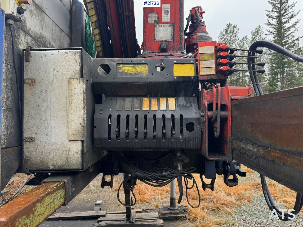 Volvo FL12 m/ 22 t/m Palfinger kran, tømmerflak, Dumperkasse og plan. leasing Volvo FL12 m/ 22 t/m Palfinger kran, tømmerflak, Dumperkasse og plan.: picture 29 Volvo FL12 m/ 22 t/m Palfinger kran, tømmerflak, Dumperkasse og plan. leasing Volvo FL12 m/ 22 t/m Palfinger kran, tømmerflak, Dumperkasse og plan.: picture 29