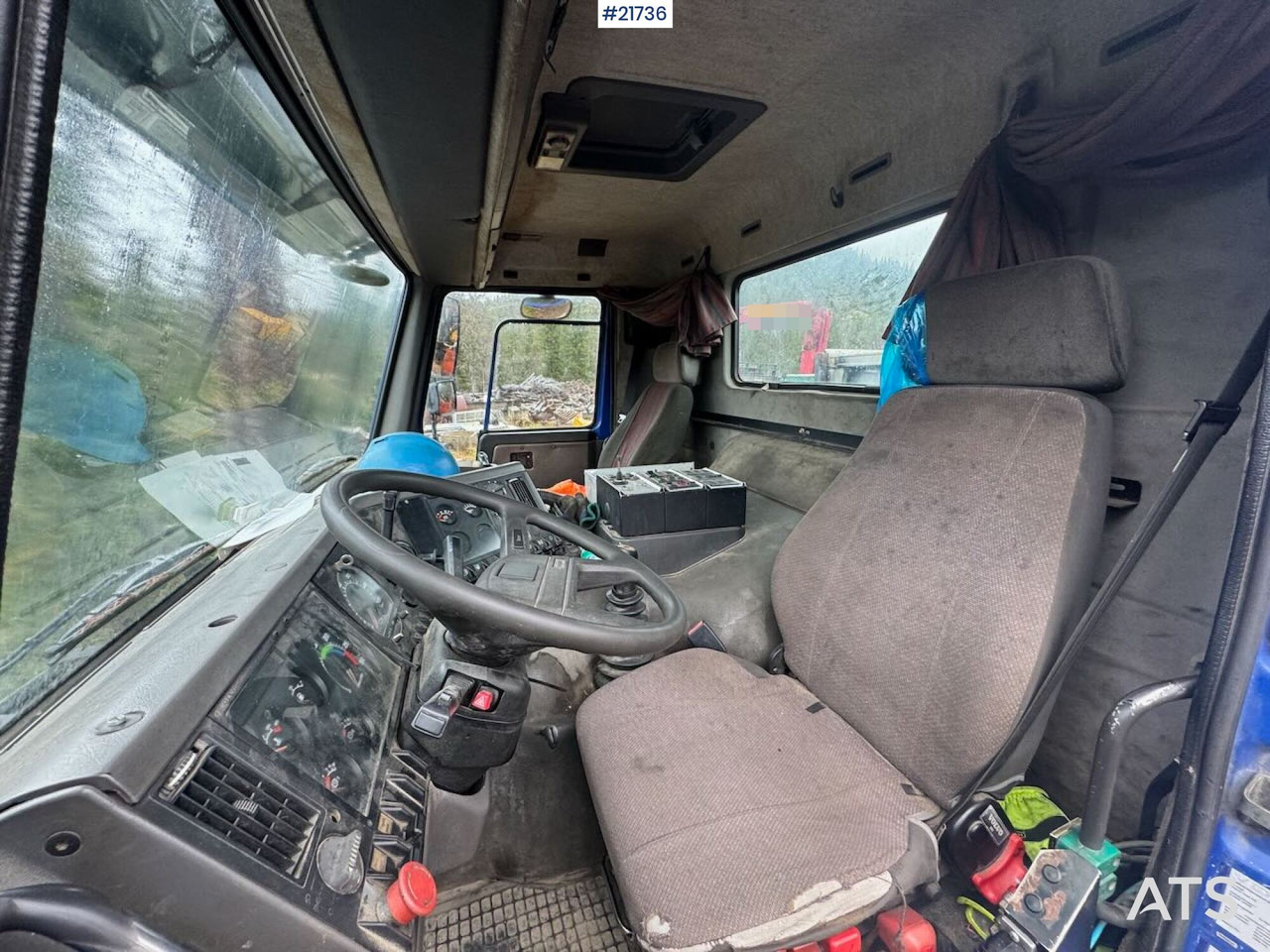 Volvo FL12 m/ 22 t/m Palfinger kran, tømmerflak, Dumperkasse og plan. leasing Volvo FL12 m/ 22 t/m Palfinger kran, tømmerflak, Dumperkasse og plan.: picture 15 Volvo FL12 m/ 22 t/m Palfinger kran, tømmerflak, Dumperkasse og plan. leasing Volvo FL12 m/ 22 t/m Palfinger kran, tømmerflak, Dumperkasse og plan.: picture 15