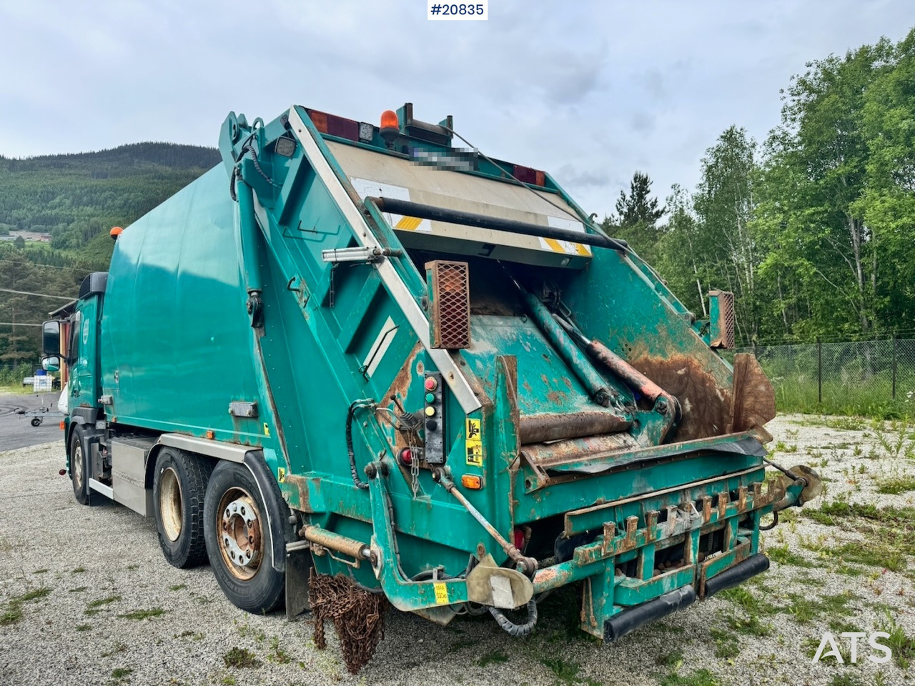 Volvo FM410 - Garbage truck: picture 3 Volvo FM410 - Garbage truck: picture 3