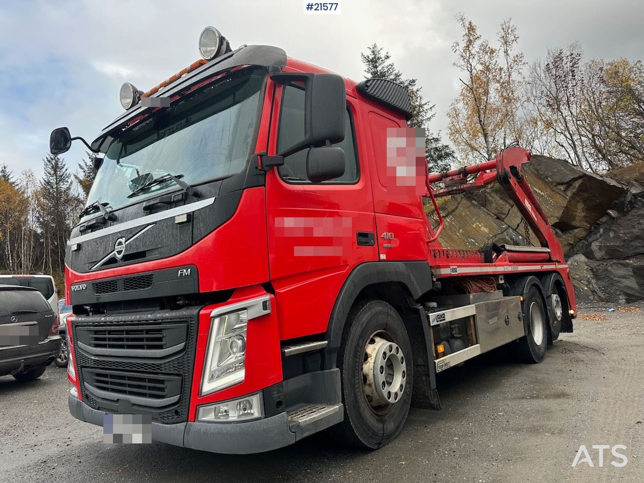 Volvo FM410 - Skip loader truck: picture 2 Volvo FM410 - Skip loader truck: picture 2