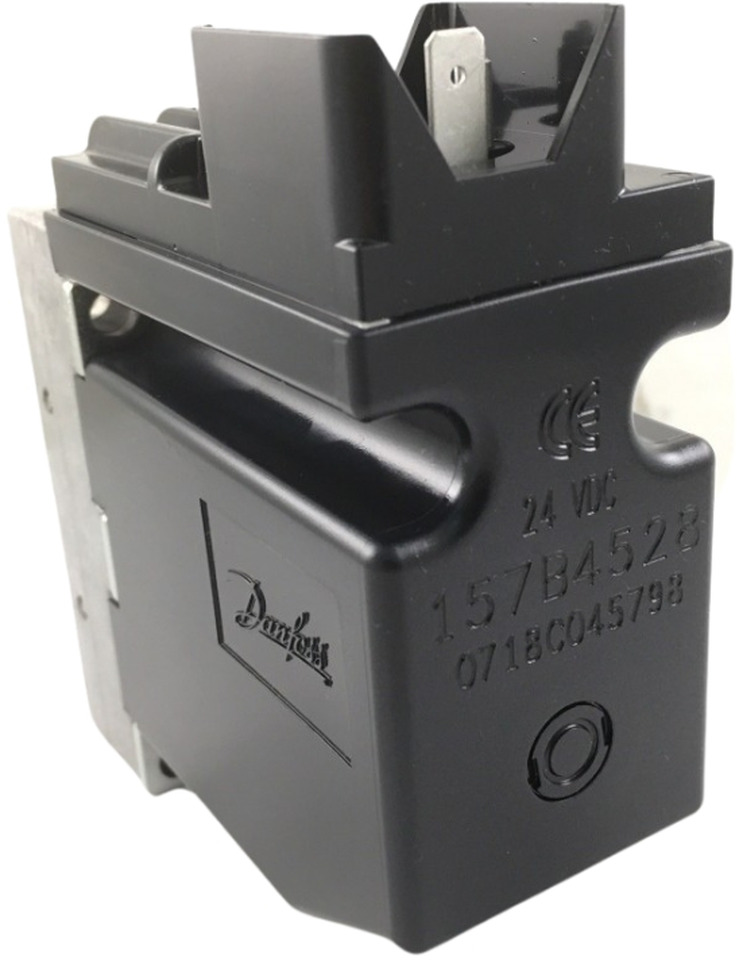 Danfoss Solenoid Valve 157B4528 - Hydraulic valve for Truck mounted crane: picture 1 Danfoss Solenoid Valve 157B4528 - Hydraulic valve for Truck mounted crane: picture 1