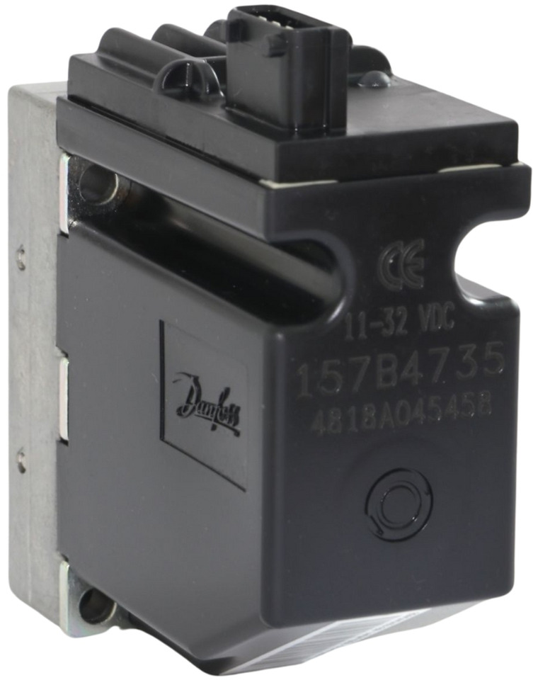 Danfoss Solenoid Valve 157B4735 - Hydraulic valve for Truck mounted crane: picture 2 Danfoss Solenoid Valve 157B4735 - Hydraulic valve for Truck mounted crane: picture 2