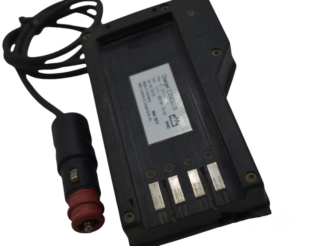 NBB HIAB BATTERY CHARGER 9847677 9847677 - Spare parts for Truck mounted crane: picture 4 NBB HIAB BATTERY CHARGER 9847677 9847677 - Spare parts for Truck mounted crane: picture 4