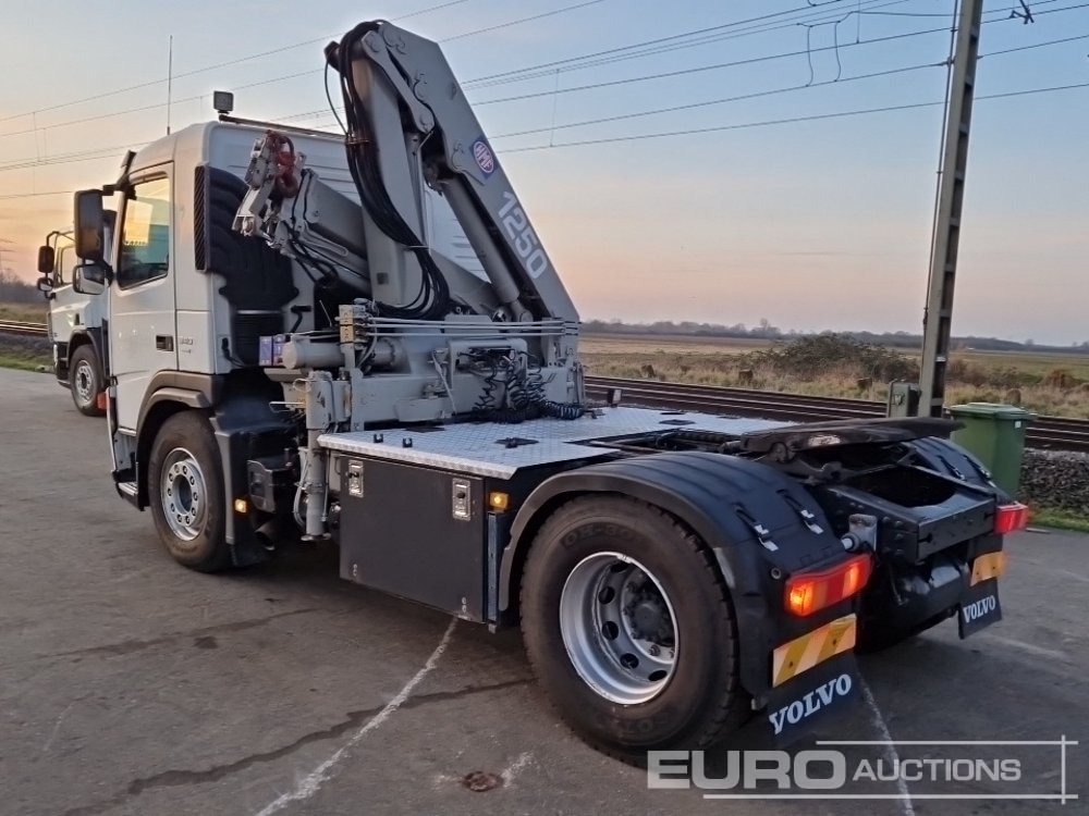 2008 Volvo FM340 - Dropside/ Flatbed truck: picture 3 2008 Volvo FM340 - Dropside/ Flatbed truck: picture 3