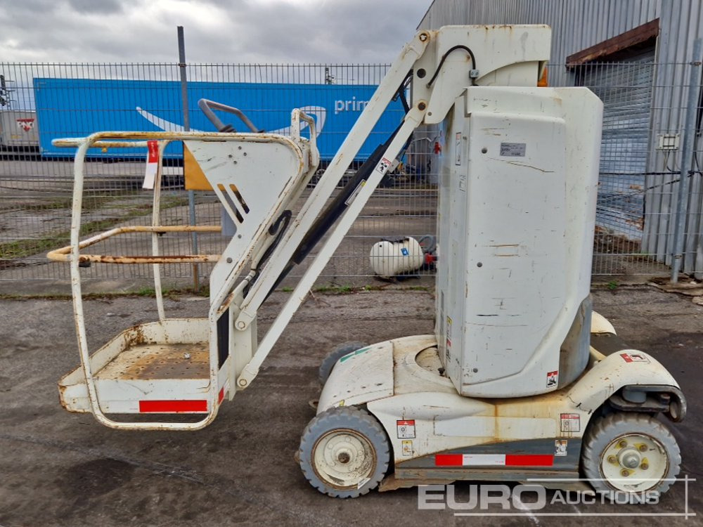 2013 Haulotte STAR 8 - Aerial platform: picture 2 2013 Haulotte STAR 8 - Aerial platform: picture 2