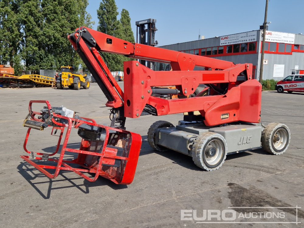 2013 JLG E450AJ - Aerial platform: picture 1 2013 JLG E450AJ - Aerial platform: picture 1