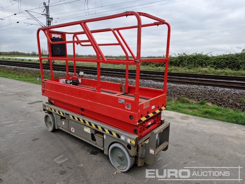 2014 Haulotte Compact 8 - Aerial platform: picture 3 2014 Haulotte Compact 8 - Aerial platform: picture 3