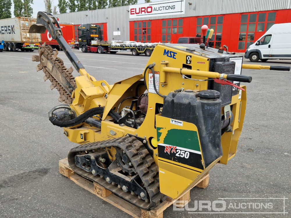 2014 Vermeer RTX250 - Trencher: picture 3 2014 Vermeer RTX250 - Trencher: picture 3