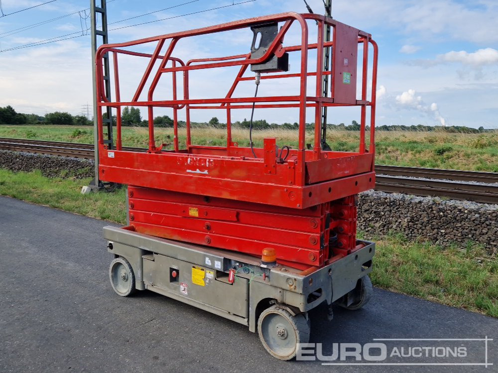 2015 Haulotte Compact 12 - Aerial platform: picture 3 2015 Haulotte Compact 12 - Aerial platform: picture 3