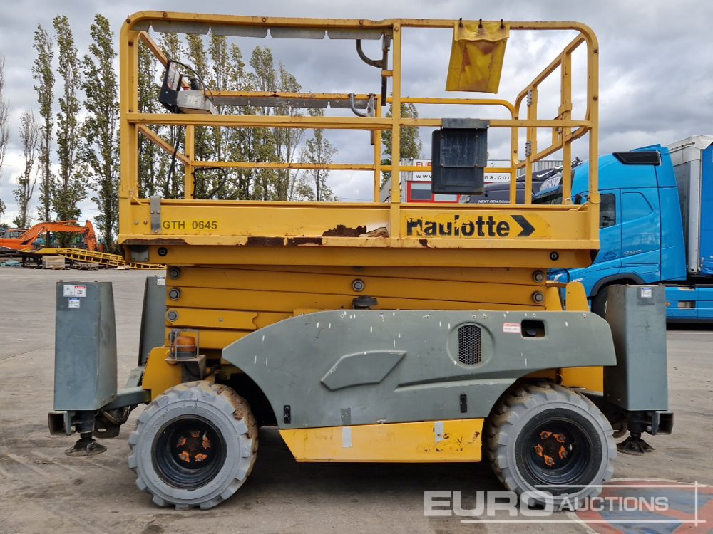 2017 Haulotte Compact 12DX - Aerial platform: picture 5 2017 Haulotte Compact 12DX - Aerial platform: picture 5