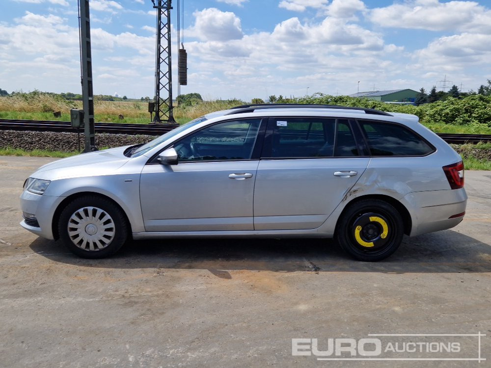 2018 Skoda Octavia - Car: picture 2 2018 Skoda Octavia - Car: picture 2