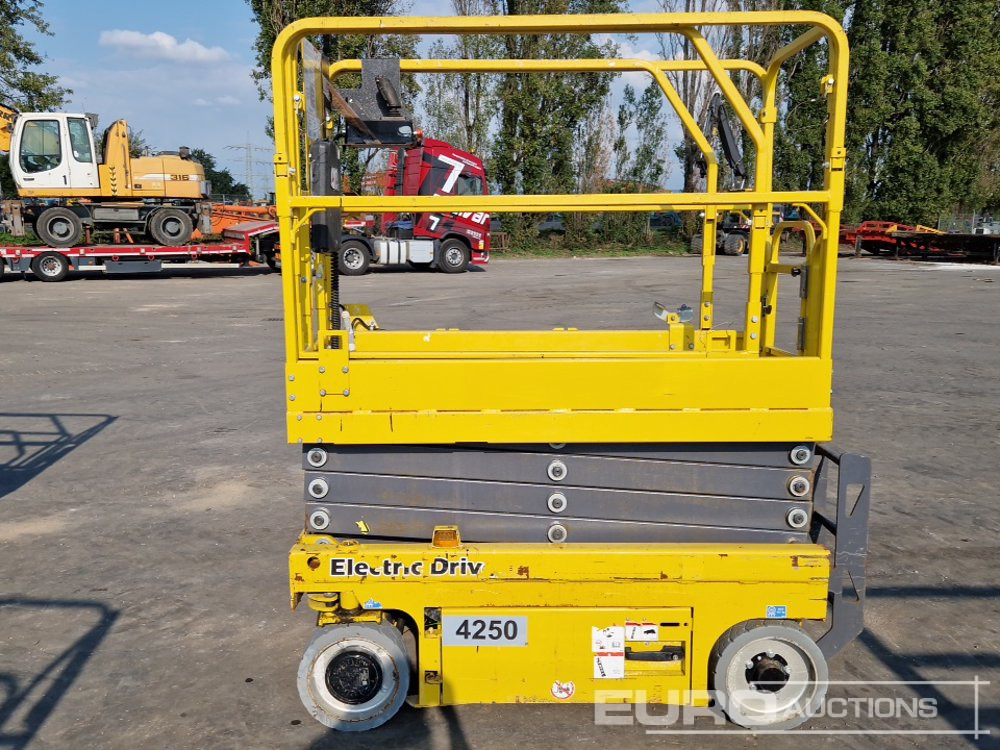 2019 CMD 1930-ED Electric Scissor Lift - Aerial platform: picture 2 2019 CMD 1930-ED Electric Scissor Lift - Aerial platform: picture 2