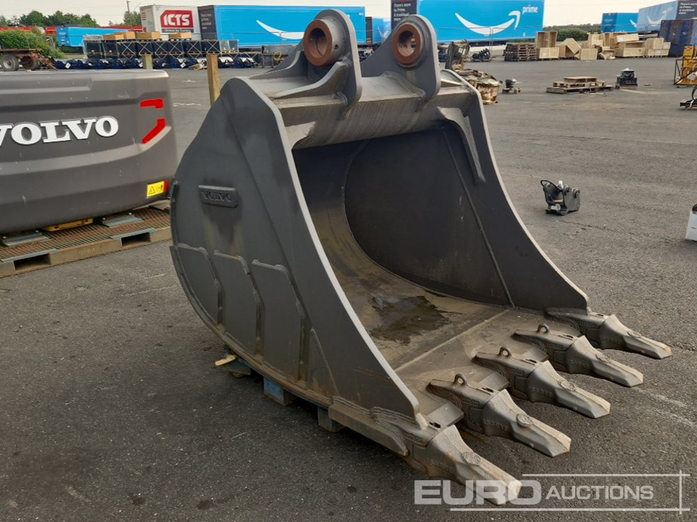 60" Ditching Bucket to suit Volvo EC350E, 360F, 380E, 400F - Bucket: picture 4 60" Ditching Bucket to suit Volvo EC350E, 360F, 380E, 400F - Bucket: picture 4