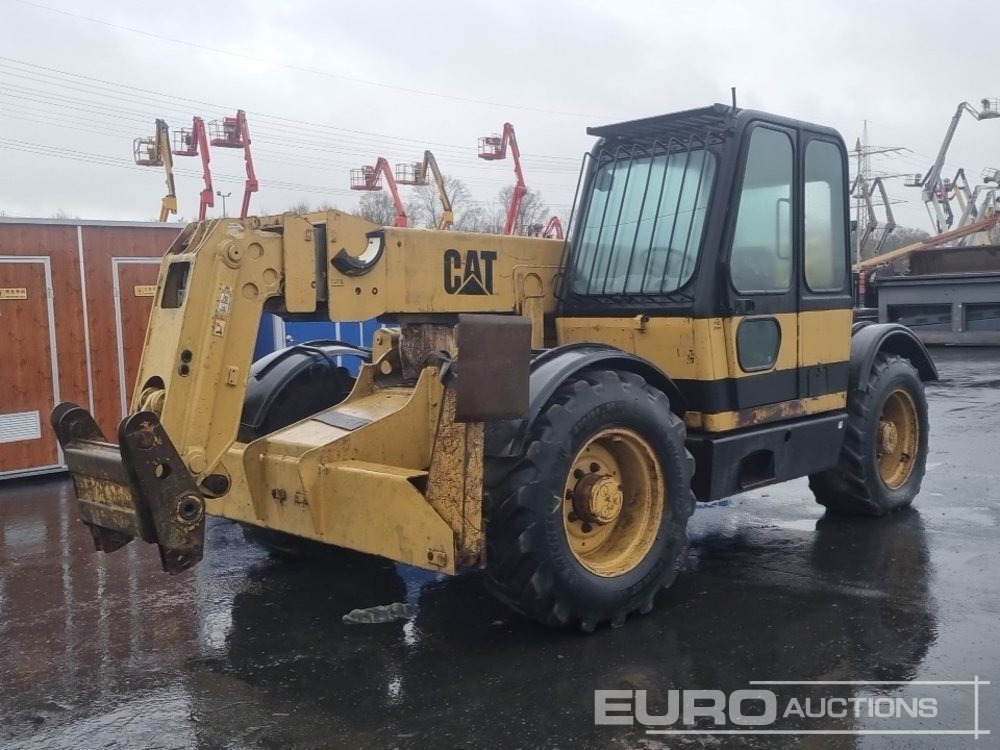 CAT TH63 - Telescopic handler: picture 1 CAT TH63 - Telescopic handler: picture 1