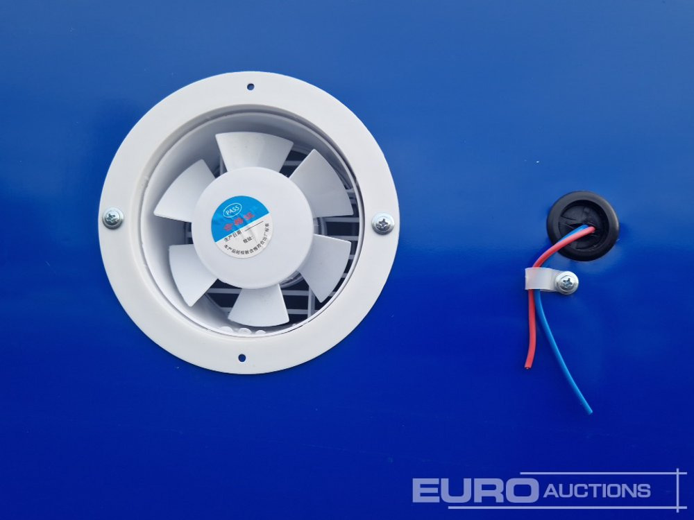 Shipping container Double Shower Container: picture 7 Shipping container Double Shower Container: picture 7