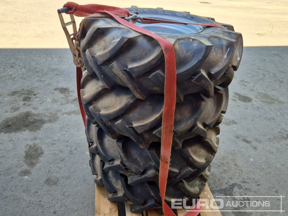 Firestone 11.5/80-15.3 Tyres on Rims (6 Holes) to suit Schaeffer/ Weidemann (4 of) - Tire: picture 2 Firestone 11.5/80-15.3 Tyres on Rims (6 Holes) to suit Schaeffer/ Weidemann (4 of) - Tire: picture 2