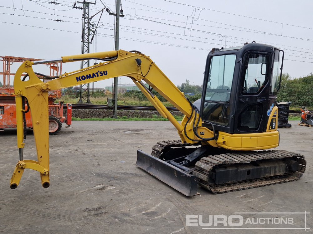 Komatsu PC50 MR-2 - Mini excavator: picture 1 Komatsu PC50 MR-2 - Mini excavator: picture 1