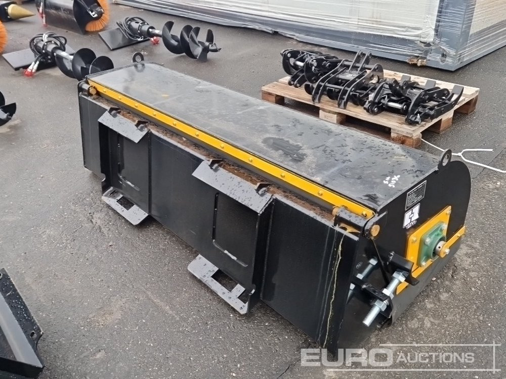 Unused 2025 GIYI Boxbroom Sweeper to suit Skidsteer Loader - Material handling equipment: picture 3 Unused 2025 GIYI Boxbroom Sweeper to suit Skidsteer Loader - Material handling equipment: picture 3
