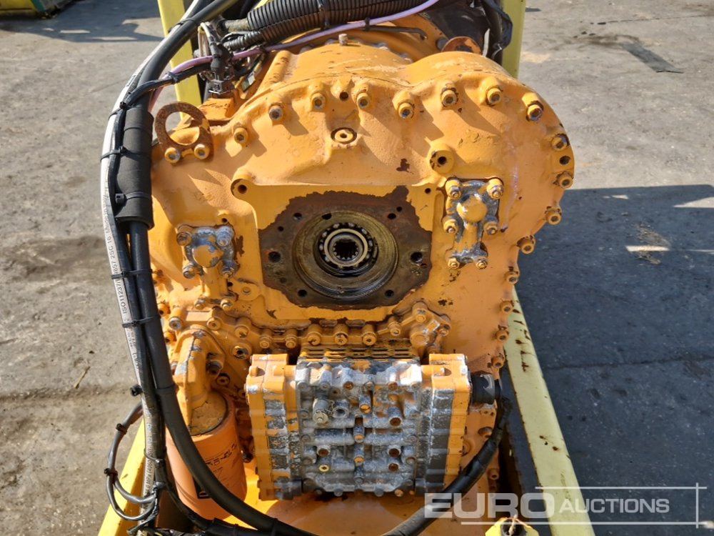 Engine Turbo Diesel Engine, Gearbox: picture 11