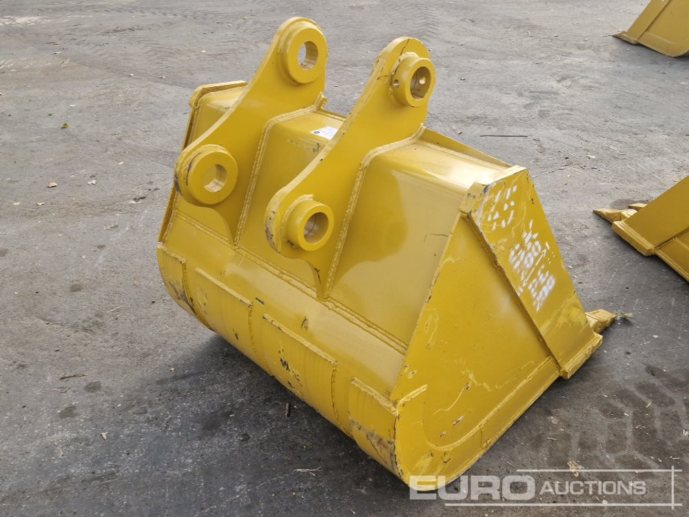 Unused 45" Bucket to suit Komatsu PC200 - Bucket: picture 3 Unused 45" Bucket to suit Komatsu PC200 - Bucket: picture 3
