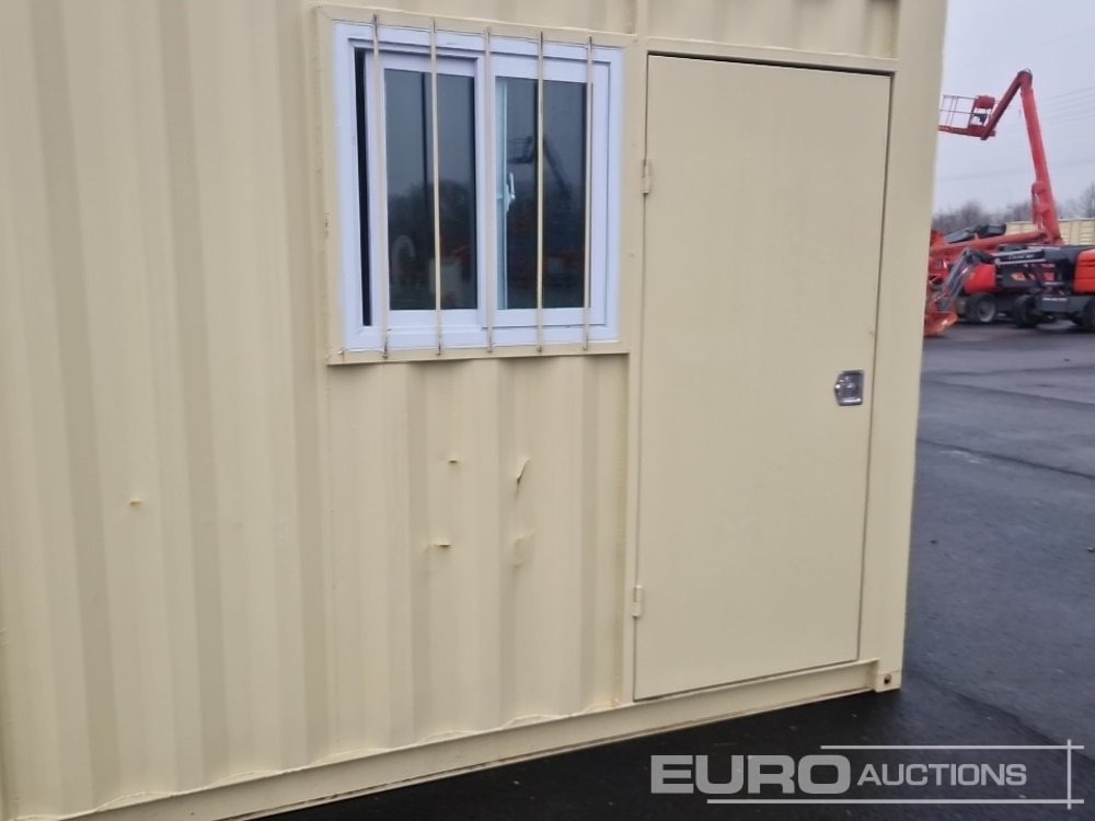 Shipping container Unused CTTN 10' Container: picture 7