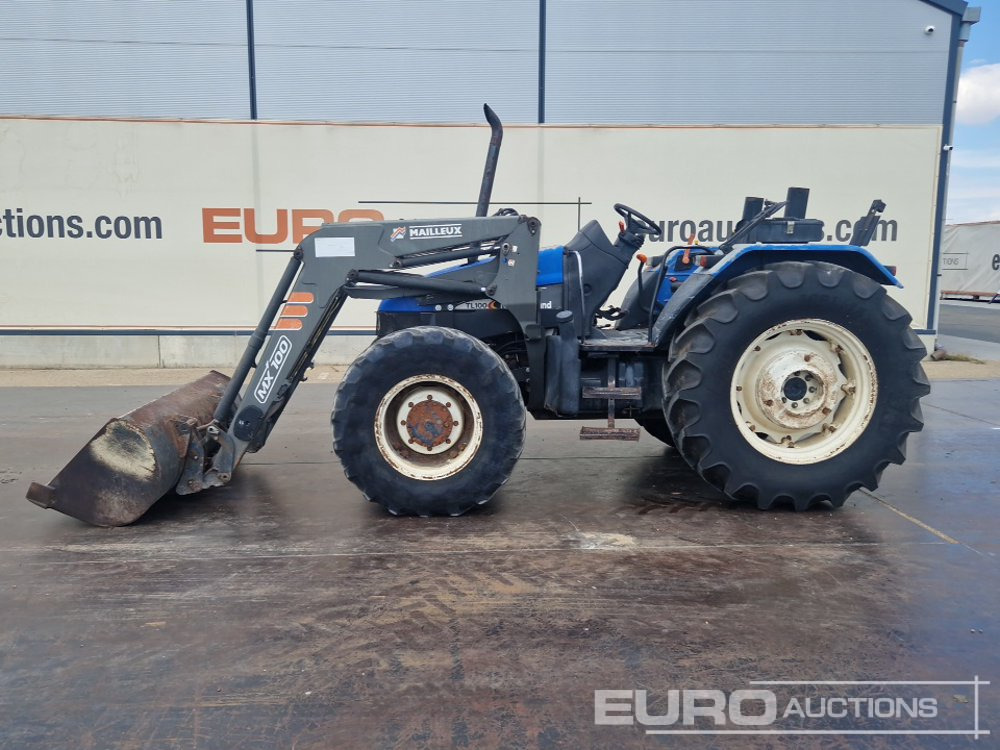 2003 New Holland TL100 - Farm tractor: picture 2 2003 New Holland TL100 - Farm tractor: picture 2
