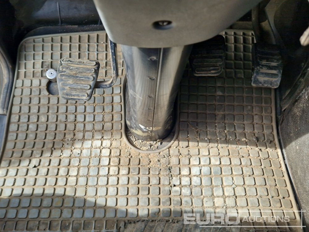 Box truck 2004 MAN L2000: picture 16 Box truck 2004 MAN L2000: picture 16