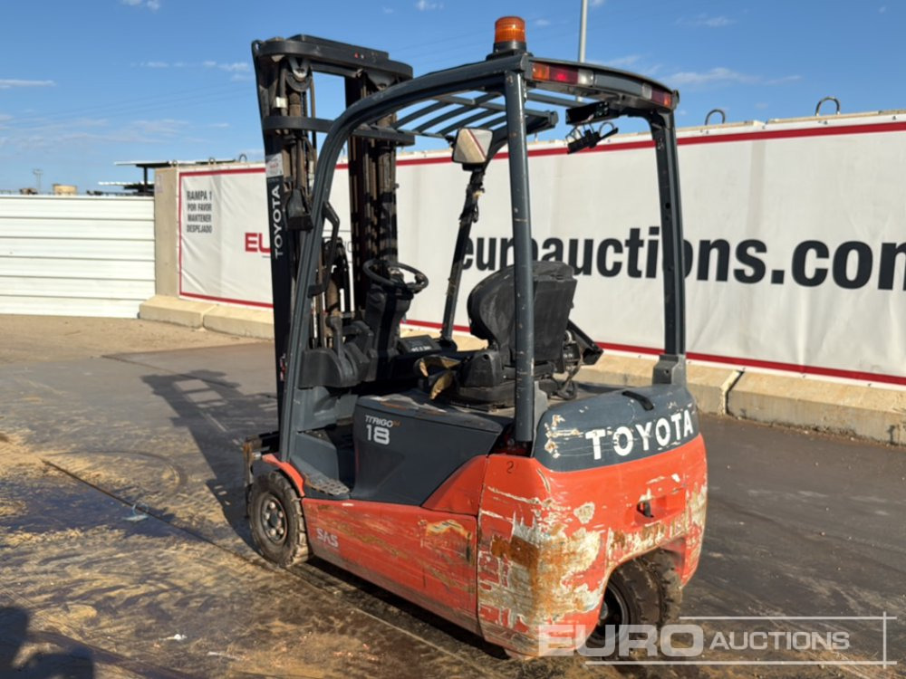 2015 Toyota 8FBET18 - Electric forklift: picture 3 2015 Toyota 8FBET18 - Electric forklift: picture 3