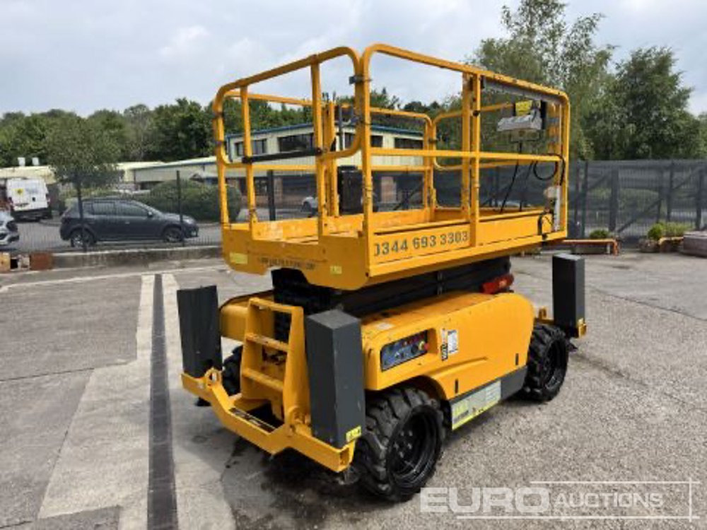 2022 Haulotte Compact 12DX - Aerial platform: picture 3 2022 Haulotte Compact 12DX - Aerial platform: picture 3