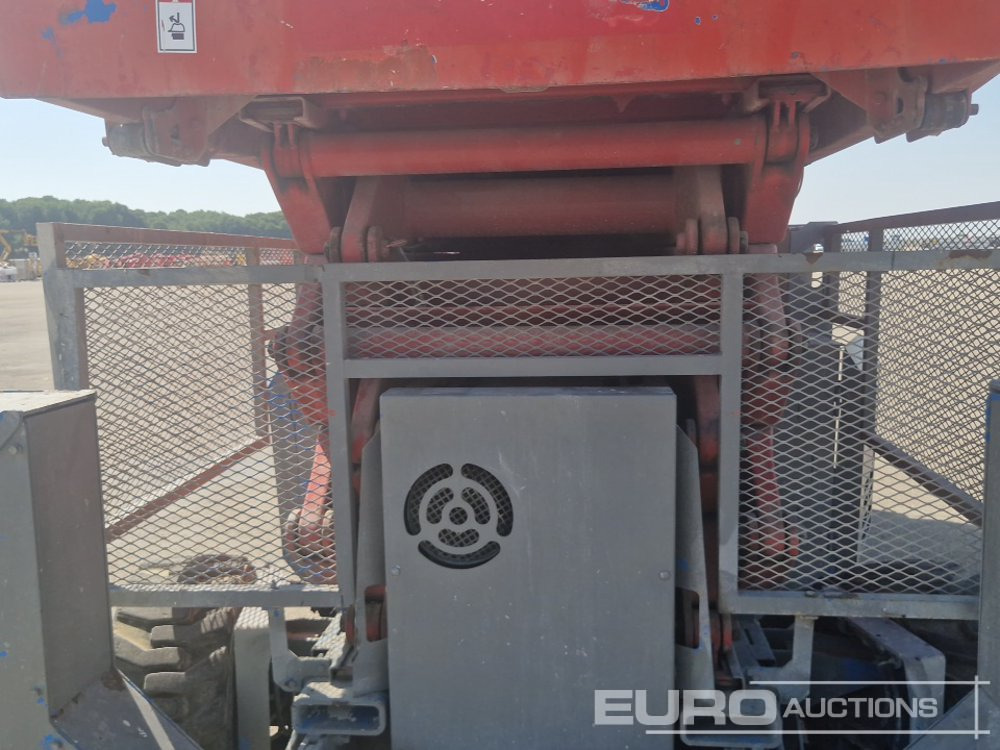 Aerial platform Genie GS-5390: picture 16