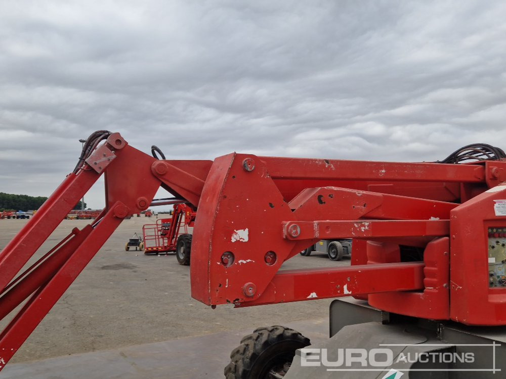 Aerial platform Haulotte HA12PX: picture 22