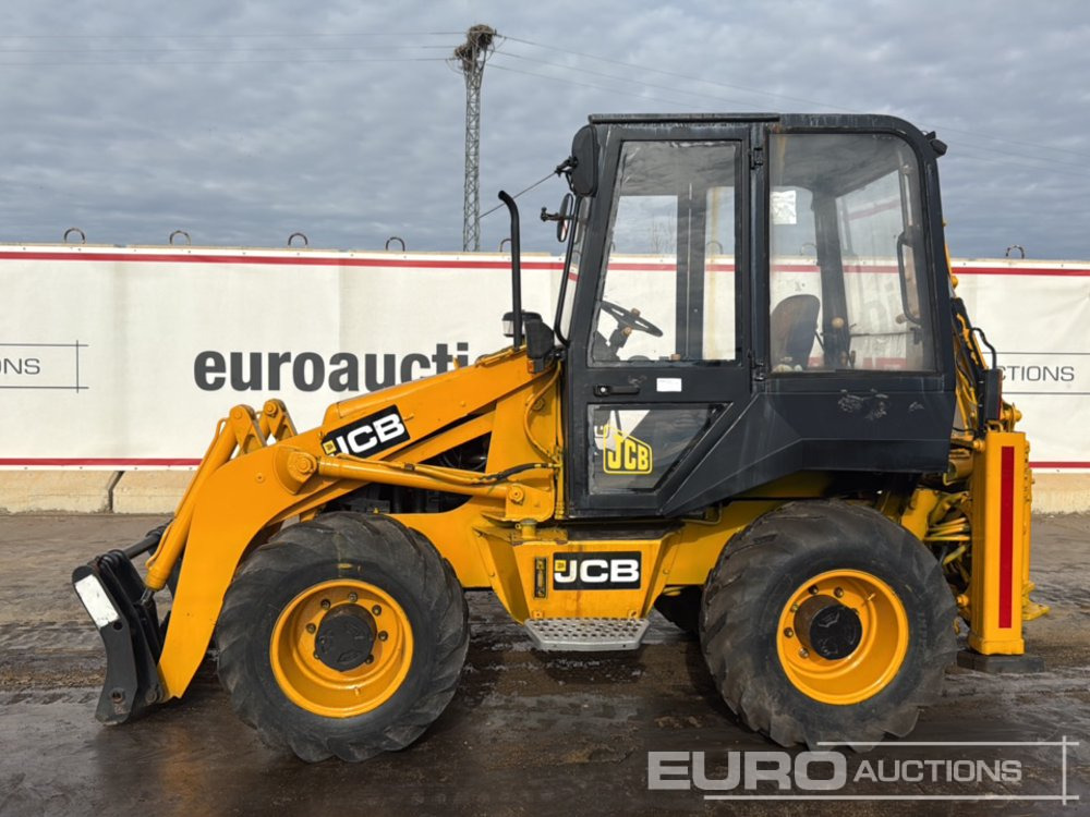 JCB 2CX - Backhoe loader: picture 2 JCB 2CX - Backhoe loader: picture 2