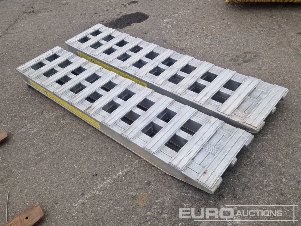 Loading Ramps - Construction equipment: picture 4 Loading Ramps - Construction equipment: picture 4