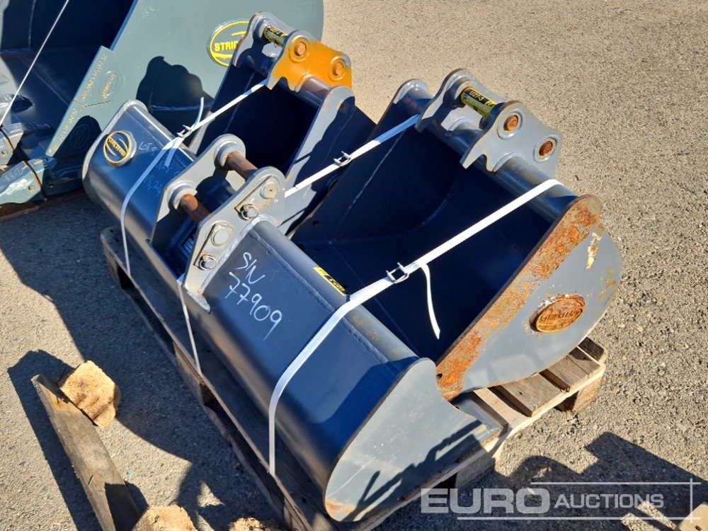 Strickland Set of U27 18" Digging Bucket (S/N 5031006040), U27 24' Digging Bucket (S/N 5025210098BD), U27 348D Cleaning Bucket (S/N 502450674) - Bucket: picture 4 Strickland Set of U27 18" Digging Bucket (S/N 5031006040), U27 24' Digging Bucket (S/N 5025210098BD), U27 348D Cleaning Bucket (S/N 502450674) - Bucket: picture 4