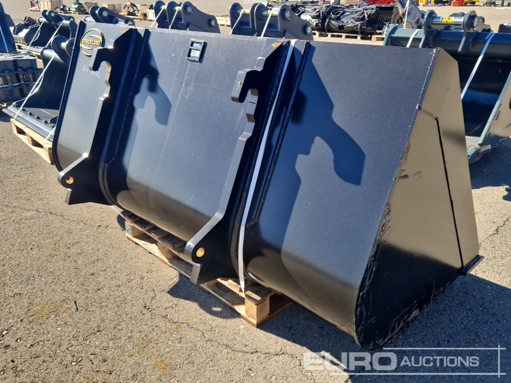 Strickland TH-THB - Bucket: picture 4 Strickland TH-THB - Bucket: picture 4