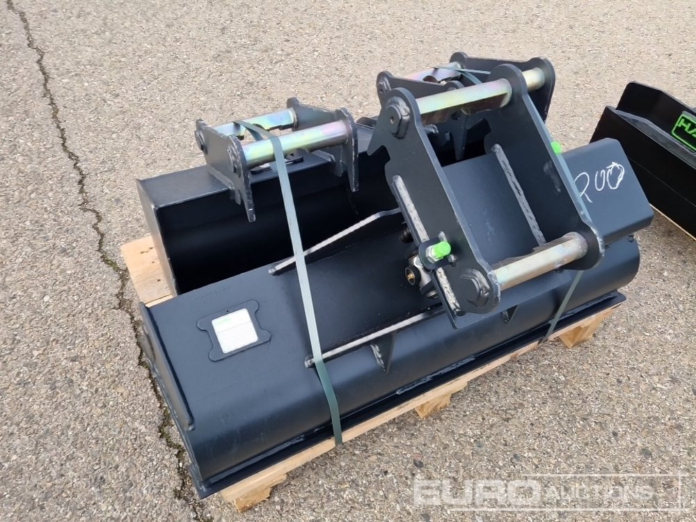 Unused 2025 Haner Set of HHG1100MS-BSYM-01-ECO Tilting Bucket, HTL150MS-BSYM-01-ECO, HTL130MS-BSYM-01-ECO Digging Buckets to suit Excavators (3 of) - Bucket: picture 4 Unused 2025 Haner Set of HHG1100MS-BSYM-01-ECO Tilting Bucket, HTL150MS-BSYM-01-ECO, HTL130MS-BSYM-01-ECO Digging Buckets to suit Excavators (3 of) - Bucket: picture 4